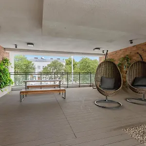 Center Garden Gates Boutique By Downtown Gdansk